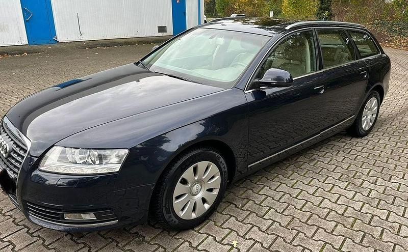 Blau Gebraucht 2009 Audi A6 Kombi | 4.500 € (Fairer Preis) - Bild 1/4