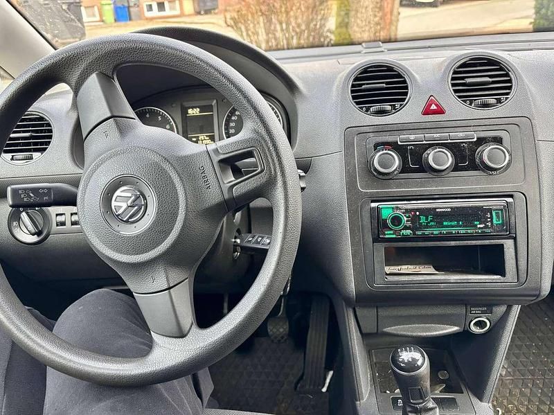 Gebraucht VW Caddy 86 PS (63 kW) 2013 Grau Van / Kleinbus