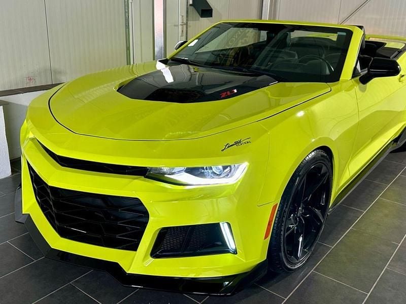 Gelb Gebraucht 2021 Chevrolet Camaro ZL1 Cabrio | 43.500 € (Fairer Preis) - Bild 1/4