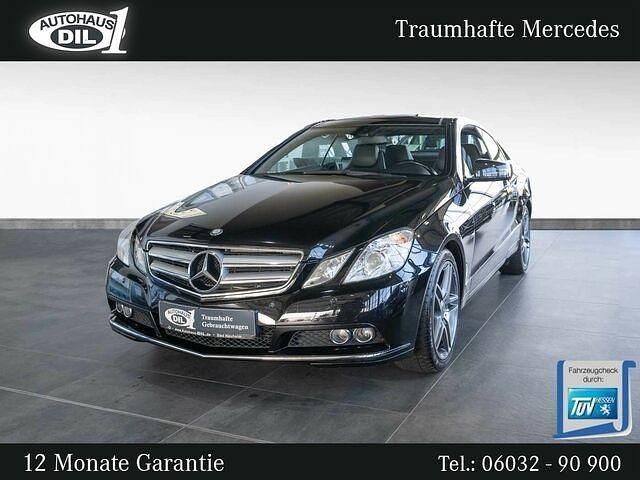 Gebraucht Mercedes E200 AMG 184 PS (135 kW) 2010 Schwarz (obsidianschwarz) Coupé