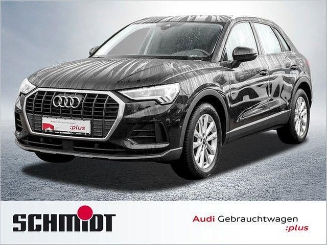 Gebraucht Audi Q3 Ambiente 150 PS (110 kW) 2023 Mythosschwarz metallic SUV