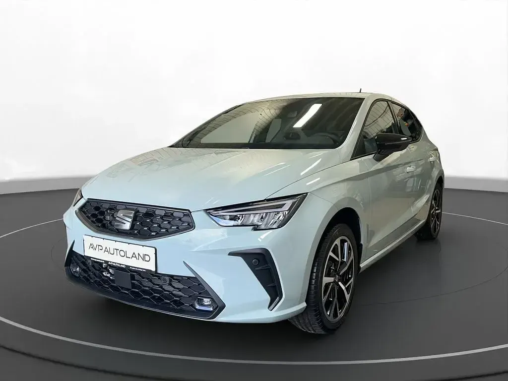 Neu Seat Ibiza FR 116 PS (85 kW) 2026 Grau Kleinwagen