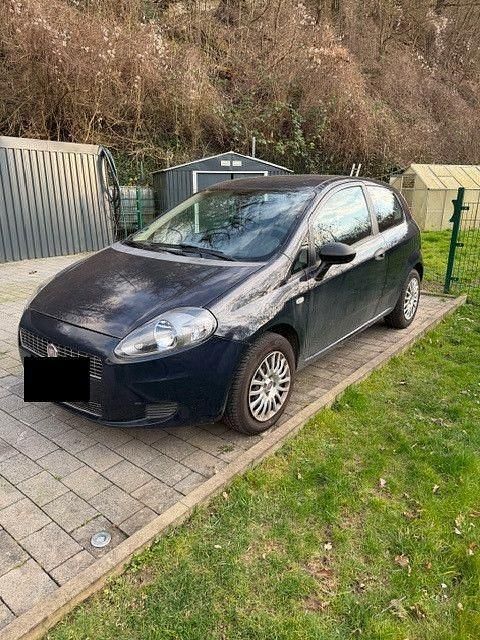 Gebraucht Fiat Punto Active 65 PS (47 kW) 2009 Blau Kleinwagen