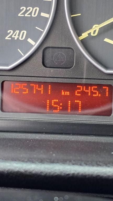 Gebraucht BMW 330 Cabriolet Performance 231 PS (169 kW) 2002 Violet Cabrio