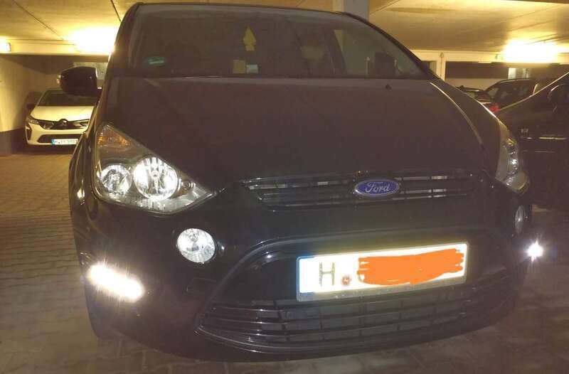 Gebraucht 2013 Ford S-MAX Titanium Van / Kleinbus | 6.550 € (Fairer Preis) - Bild 1/4
