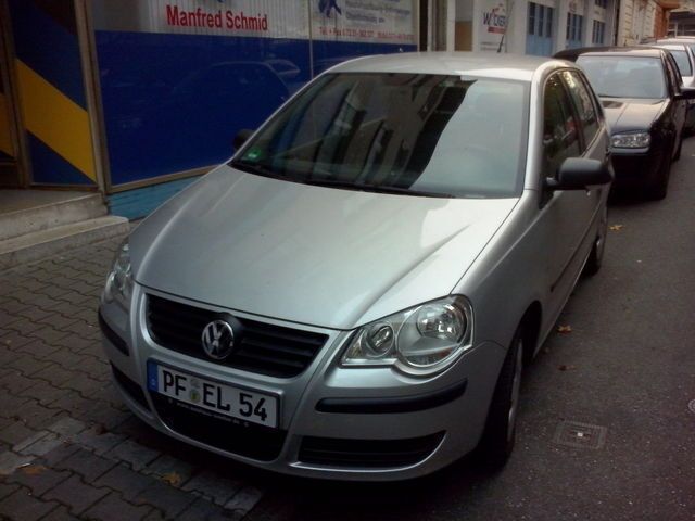 Gebraucht VW Polo 64 PS (47 kW) 2005 Silber metallic Limousine