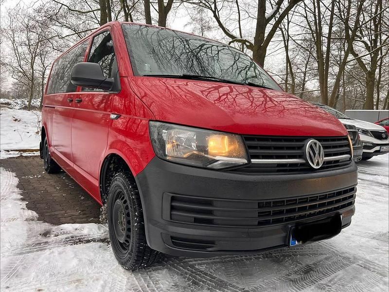 Gebraucht VW T6 150 PS (110 kW) 2016 Rot Van
