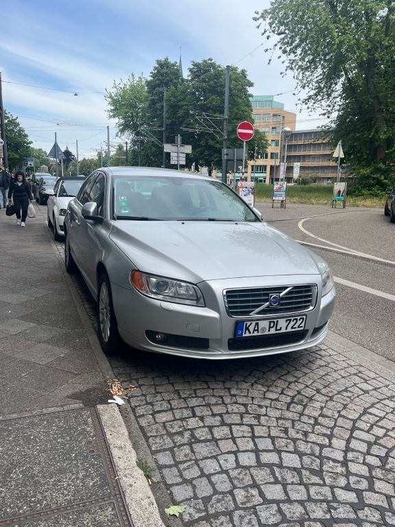 Silber Gebraucht 2007 Volvo S80 Executive Limousine | 3.999 € (Fairer Preis) - Bild 1/4