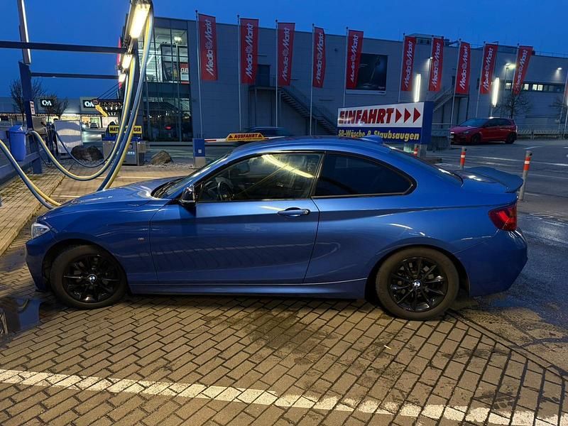 Gebraucht BMW 220 M Sport 198 PS (145 kW) 2015 Blau Coupé