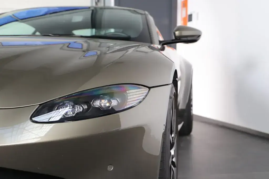 Gebraucht Aston Martin V8 Vantage 510 PS (375 kW) 2020 Grün