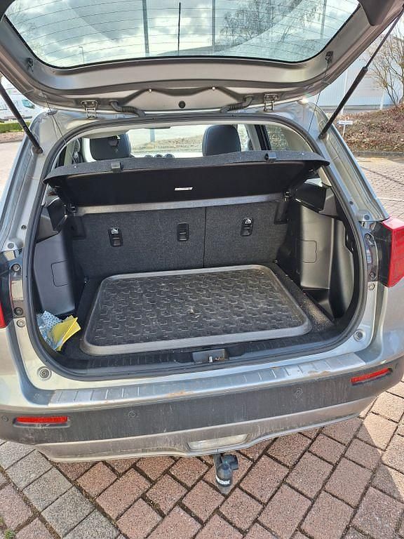 Gebraucht Suzuki Vitara Comfort+ 129 PS (94 kW) 2020 Grau SUV