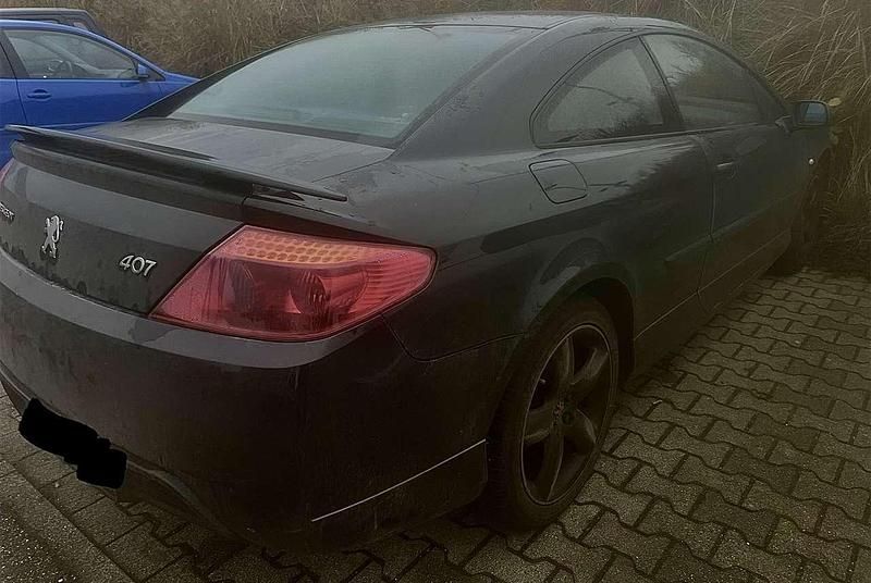 Blau Gebraucht 2006 Peugeot 407 Coupe Sport Coupé | 2.400 € (Guter Preis) - Bild 1/4