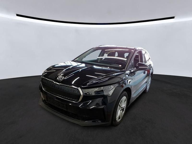 Gebraucht Skoda Enyaq iV 131 kW (179 PS) 2024 Schwarzmagic perleffekt SUV