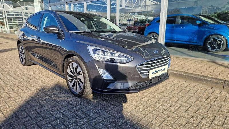 Gebraucht Ford Focus Cool & Connect 125 PS (91 kW) 2018 Magneticgrau Limousine