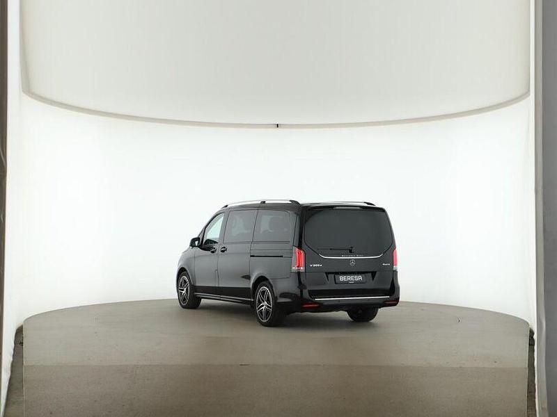 Gebraucht Mercedes V300 Exclusive 237 PS (174 kW) 2025 Schwarz Van / Kleinbus