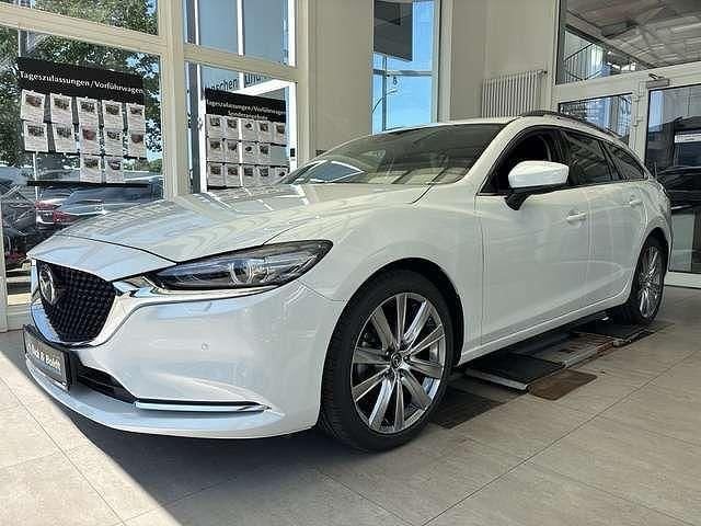 Gebraucht Mazda 6 Exclusive-Line 194 PS (142 kW) 2024 Rhodium white Kombi