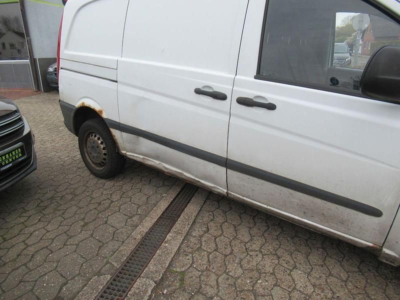 Gebraucht Mercedes Vito 95 PS (69 kW) 2006 Weiß Van