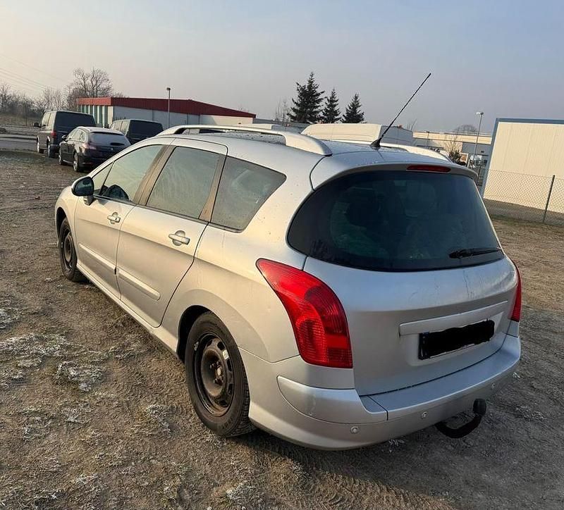 Gebraucht Peugeot 308 SW Allure 111 PS (81 kW) 2012 Silber Kombi