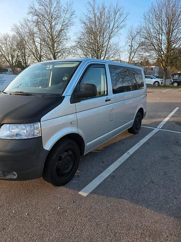 Gebraucht VW T5 131 PS (96 kW) 2009 Van