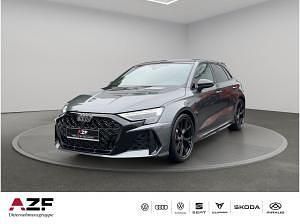 Neu Audi RS3 400 PS (294 kW) 2026 Grau (daytonagrau perleffekt) Limousine