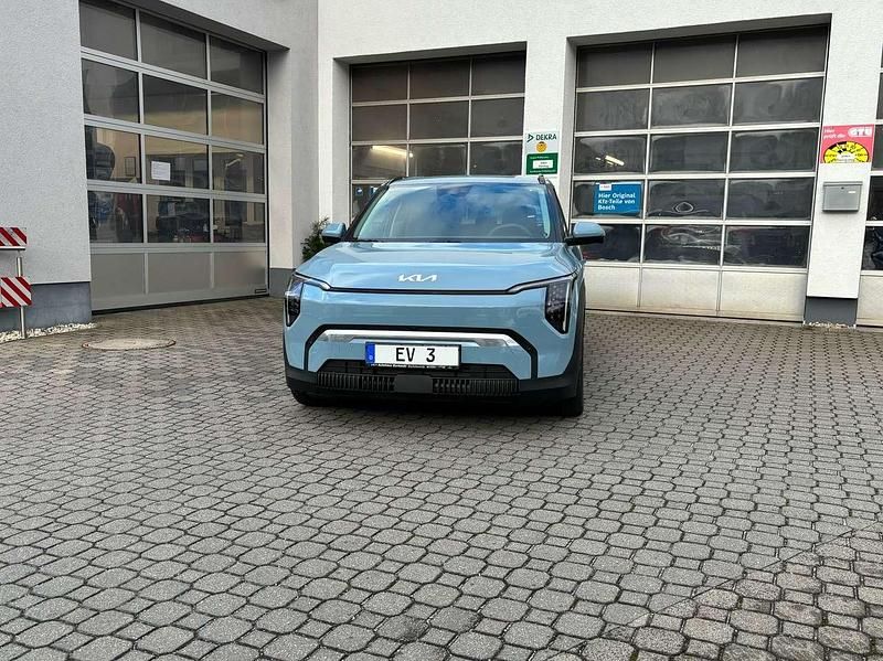 Gebraucht Kia EV3 Earth 150 kW (204 PS) 2024 Frostblau SUV