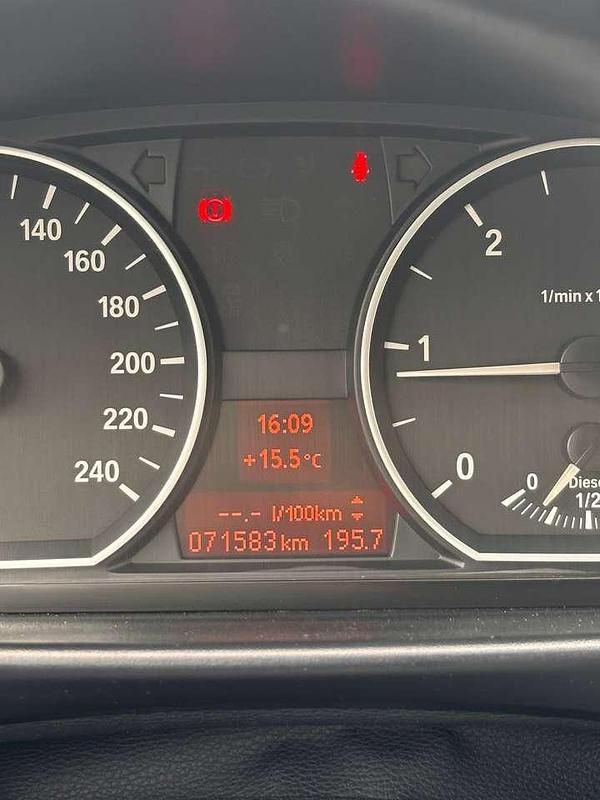 Gebraucht BMW 118 Cabriolet Lifestyle 143 PS (105 kW) 2013 Weiß Cabrio