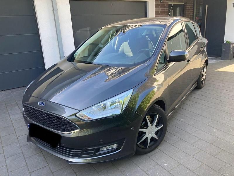 Grau Gebraucht 2016 Ford C-MAX Trend+ Van / Kleinbus | 7.500 € (Superpreis) - Bild 1/4