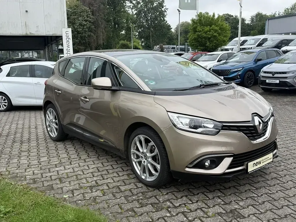 Gebraucht Renault Scenic E-Tech Intens 132 PS (97 kW) 2017 Beige Van / Kleinbus