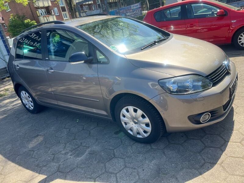 Gebraucht VW Golf Plus Style 105 PS (77 kW) 2012 Braun Van / Kleinbus