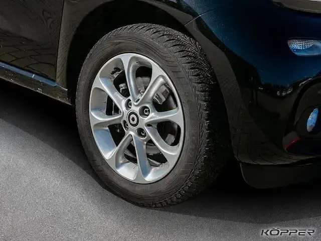 Usata Smart ForFour 71 CV (52 kW) 2019 Nero Utilitaria