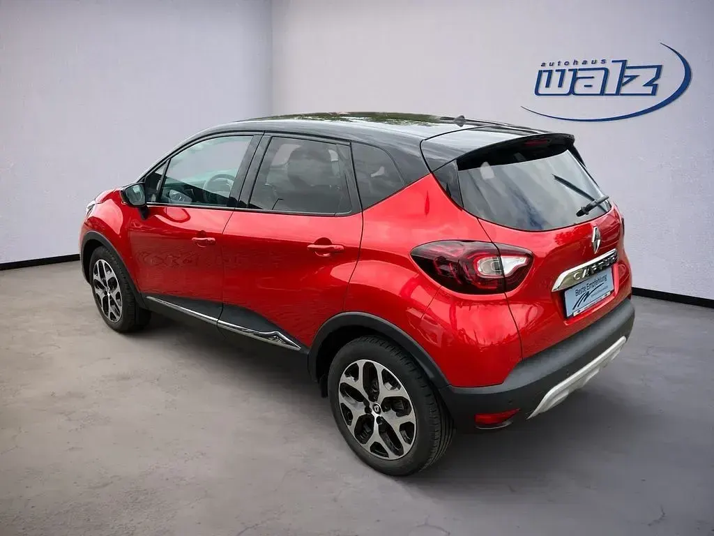Używany Renault Captur Collection 150 KM (110 kW) 2019 Czerwony SUV