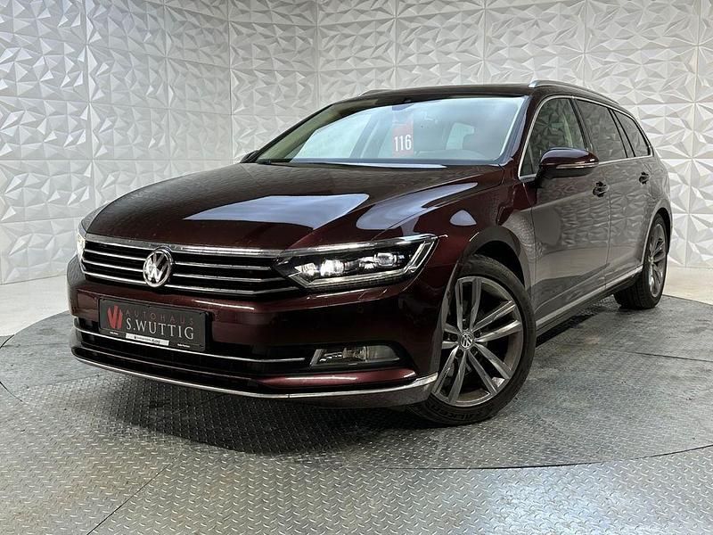 Rot Gebraucht 2015 VW Passat Highline Kombi | 13.500 € (Superpreis) - Bild 1/4
