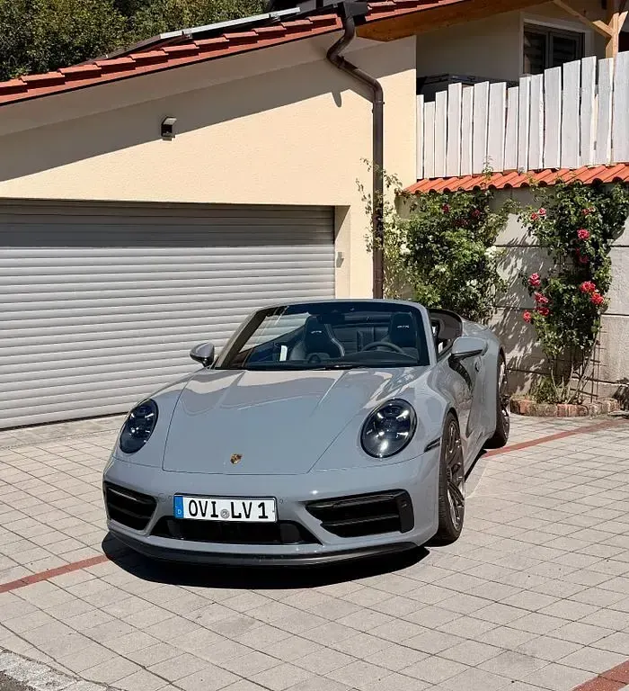 Gebraucht Porsche 992 480 PS (353 kW) 2023 Grau Cabrio