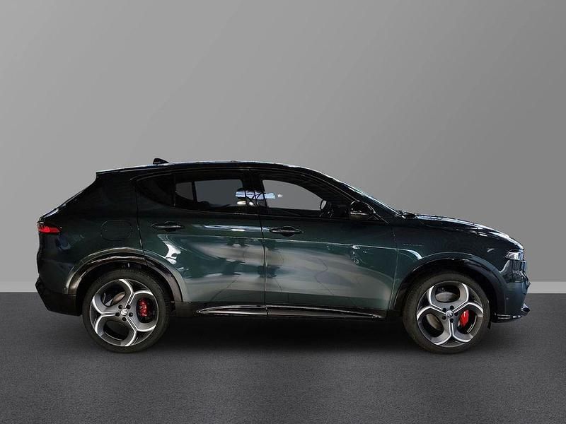Neu Alfa Romeo Tonale Veloce 174 PS (127 kW) 2026 Dunkelgruen SUV