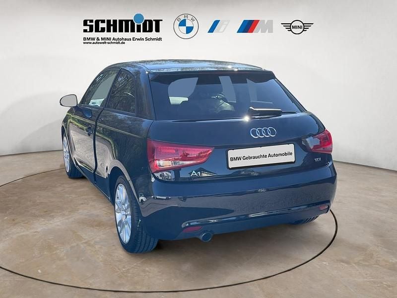 Używany Audi A1 Ambition 105 KM (77 kW) 2011 Czarny Hatchback