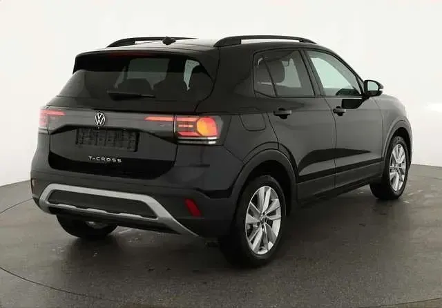 Neu VW T-Cross Life 116 PS (85 kW) 2025 Schwarz metallic SUV