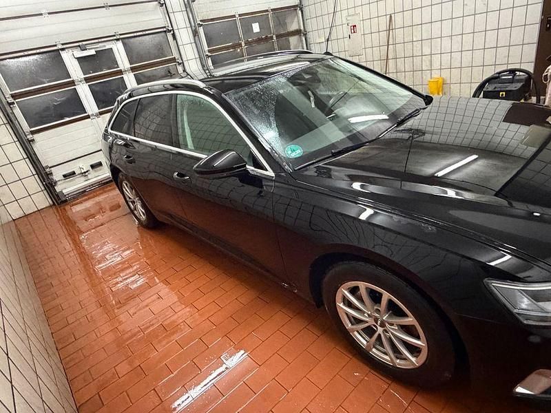 Gebraucht Audi A6 Sport 204 PS (150 kW) 2020 Schwarz Kombi