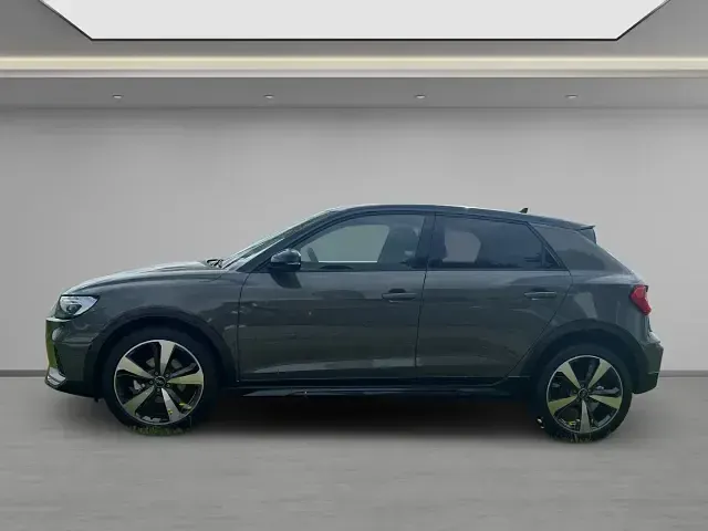 Gebraucht Audi A1 Sport 150 PS (110 kW) 2025 Schwarz SUV