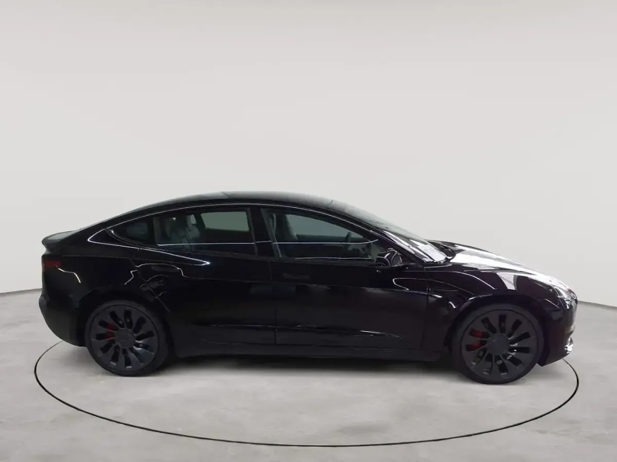 Gebraucht Tesla Model 3 Performance 377 kW (513 PS) 2022 Solid black Limousine