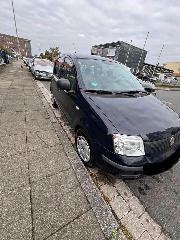Blau Gebraucht 2012 Fiat Panda Kleinwagen | 3.800 € (Guter Preis) - Bild 1/4