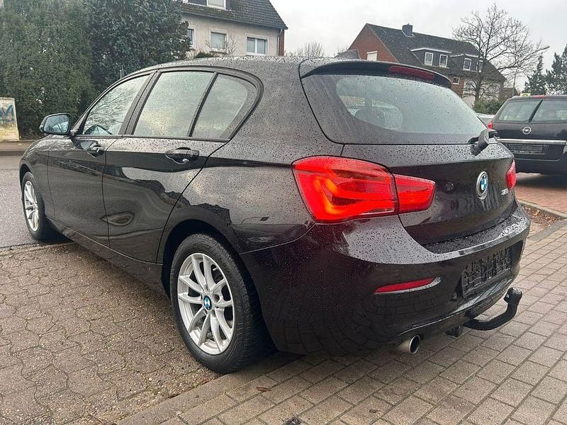 Gebraucht BMW 116 Advantage 109 PS (80 kW) 2016 Schwarz Kleinwagen