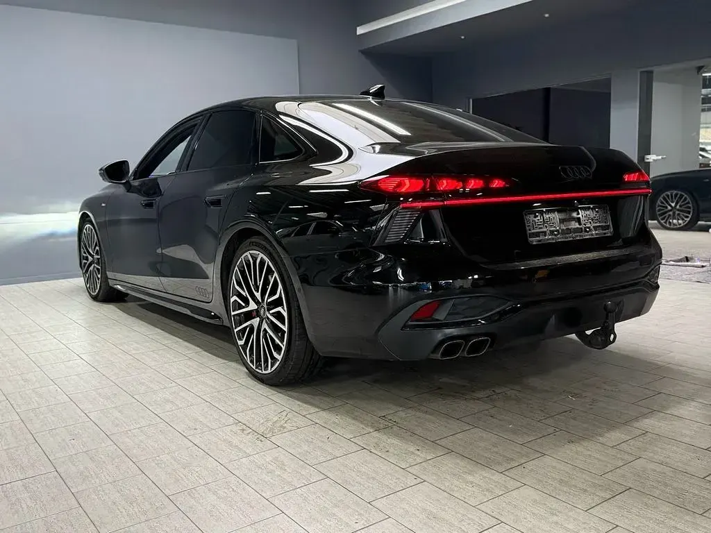 Neu Audi A6 Sport 204 PS (150 kW) 2026 Schwarz Limousine