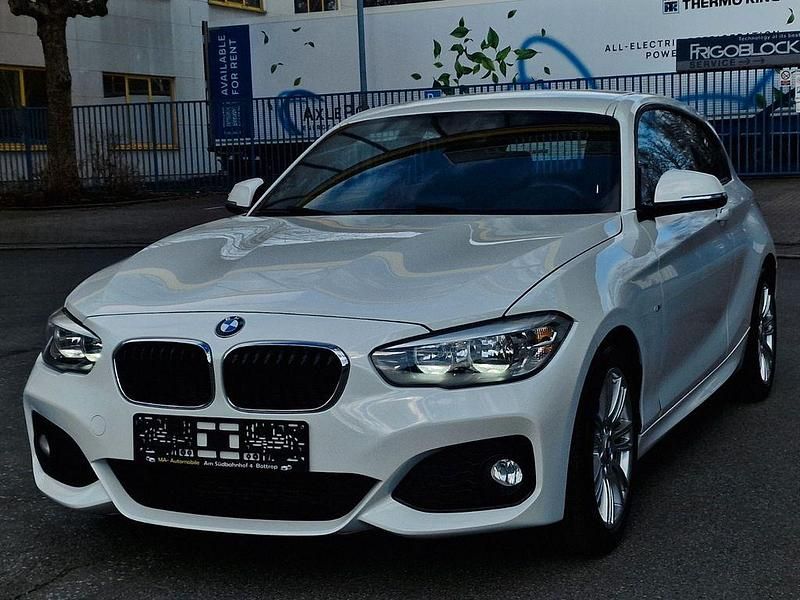 Gebraucht BMW 116 Shadowline 109 PS (80 kW) 2017 Weiß Kleinwagen