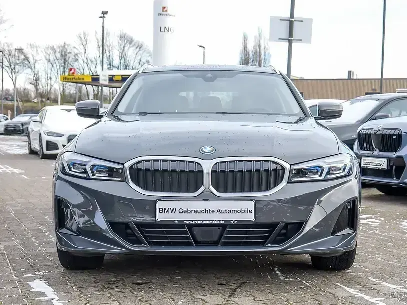 Używany BMW 330e Comfort Edition 2022 Andere Kombi