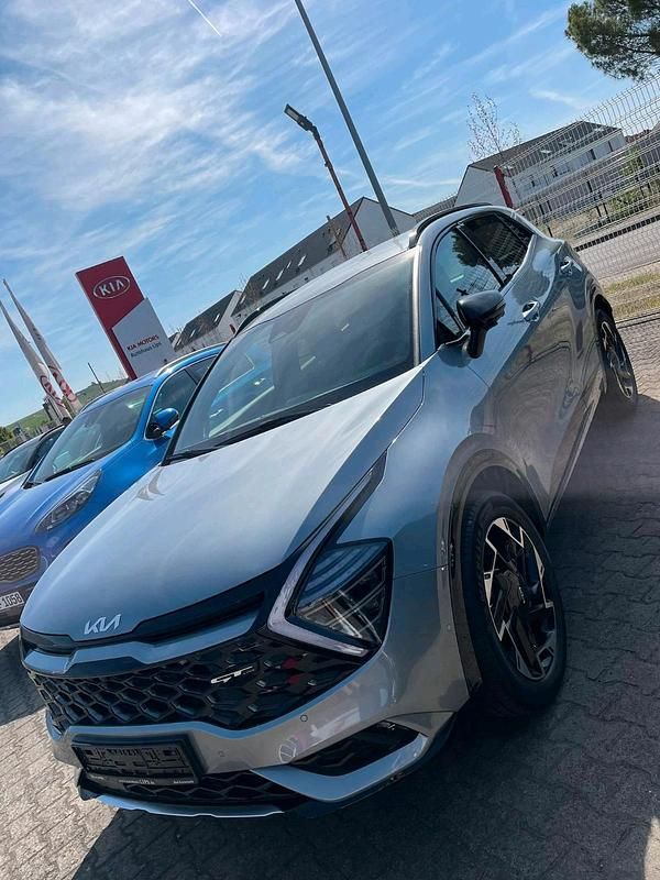 Grau Gebraucht 2022 Kia Sportage GT-Line SUV | 33.400 € - Bild 1/4