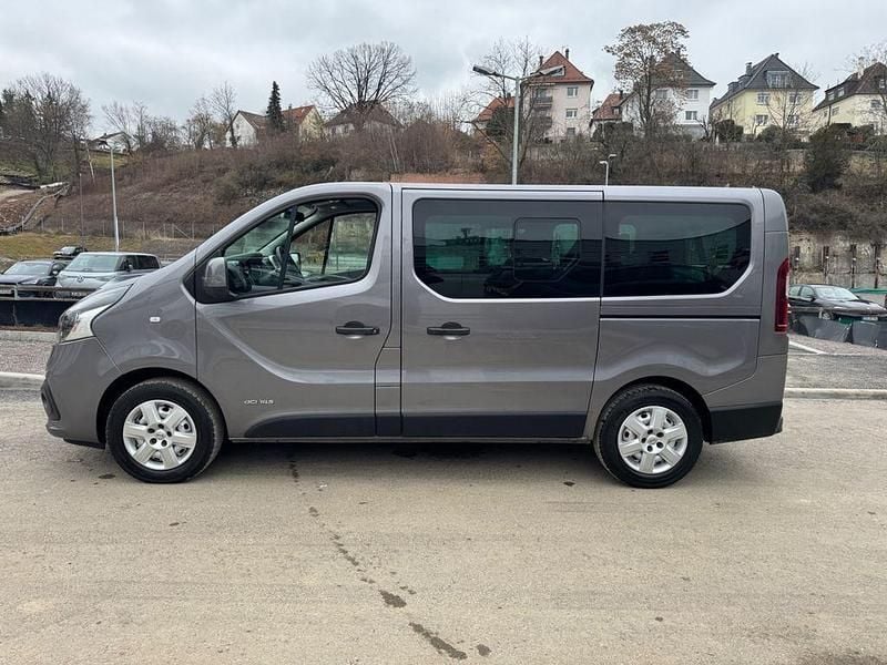 Gebraucht Nissan NV300 Premium Edition 145 PS (106 kW) 2018 Grau Van
