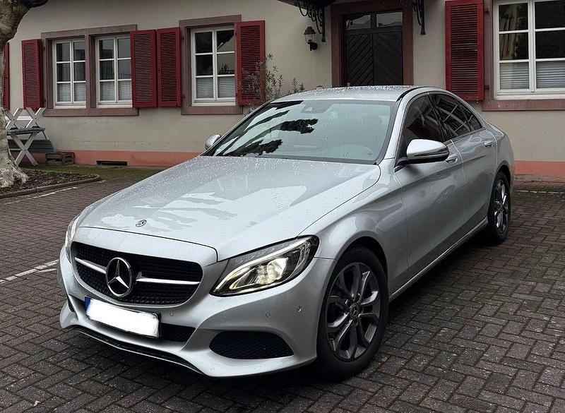 Gebraucht Mercedes C180 Edition 156 PS (114 kW) 2017 Silber Limousine
