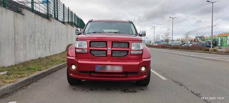 Usado Dodge Nitro 260 HP (191 kW) 2007 Vermelho SUV