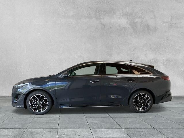 Gebraucht Kia ProCeed GT-Line 140 PS (102 kW) 2024 (h8g) dark penta metal Kleinwagen