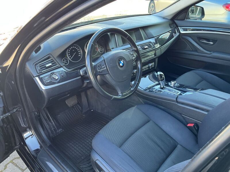 Gebraucht BMW 520 190 PS (139 kW) 2014 Schwarz ii Kombi